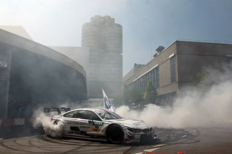 10264961_715178211854676_323303723023991152_n