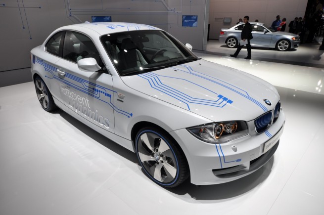 2010-detroit-auto-show-22