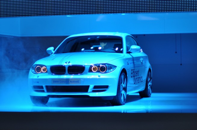 2010---detroit-auto-show-56