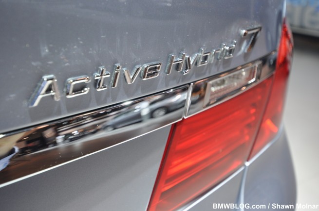 2010-new-york-auto-show-walk-around-11