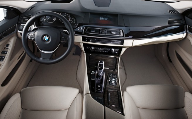 bmw 5 series HD Radio bmw 5 series HD Radio