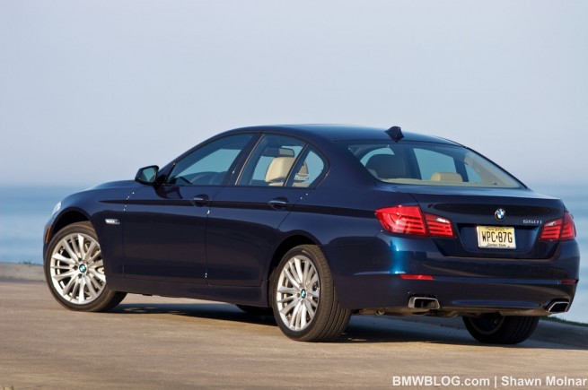 2011-bmw-550i--photos-29