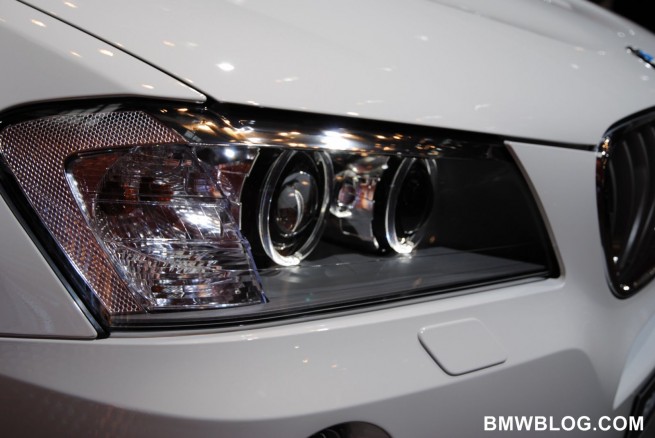 2011-bmw-x3-m-package-6