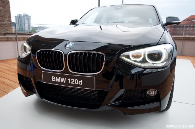 2012-bmw-118i-review-74
