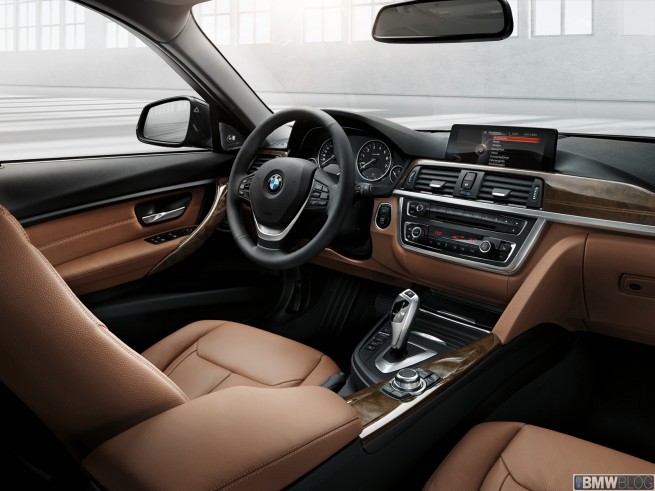2012-bmw-3-series-touring-29