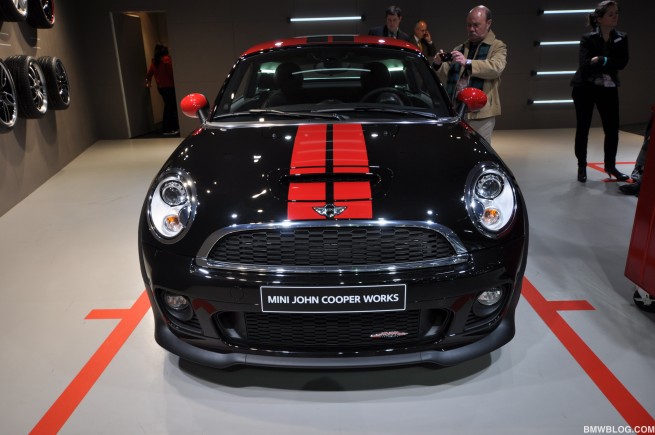 2012-detroit-auto-show--227