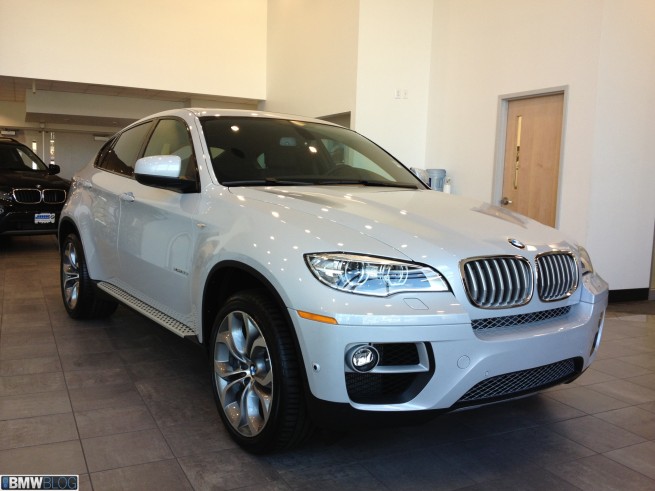 2013-BMW-Individual-X6-Performance-Edition-05