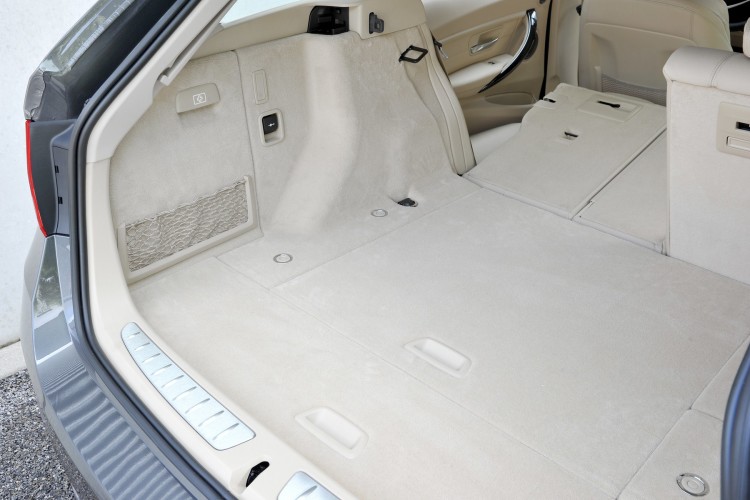 All-New BMW 3 Series Sports Wagon makes US debut