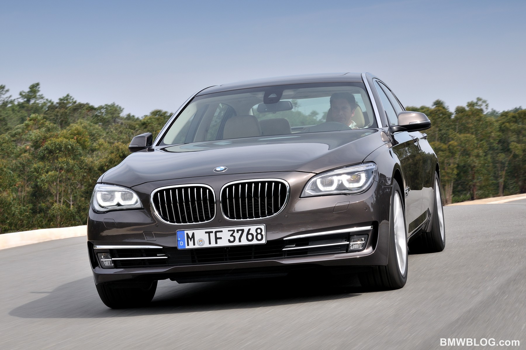BMW Wins 2013 Kelley Blue Book Brand Image Award for Best Overall Luxury Brand