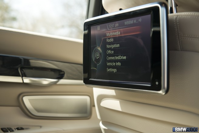 2013-bmw-750Li-xDrive-review-30.jpg