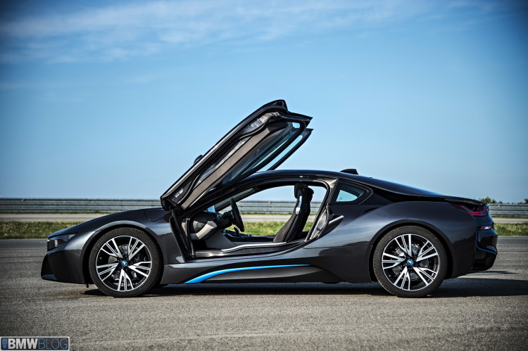 2014-bmw-i8-wallpapers-41