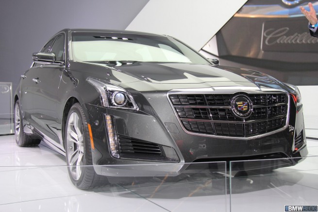 2014-cadillac-cts-v-18