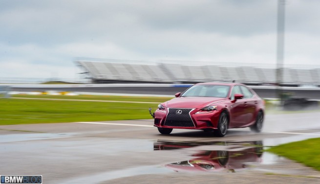 2014-lexus-is350-review-12