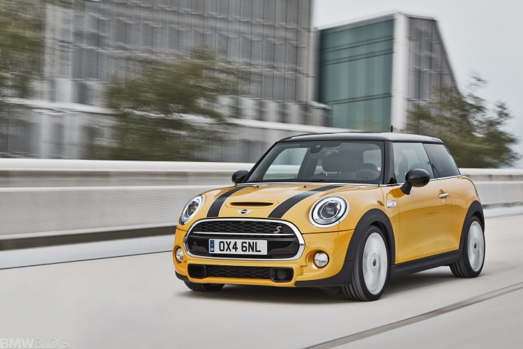 World Premiere: 2014 MINI F56
