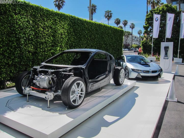 2015-bmw-i8-drive-review-01