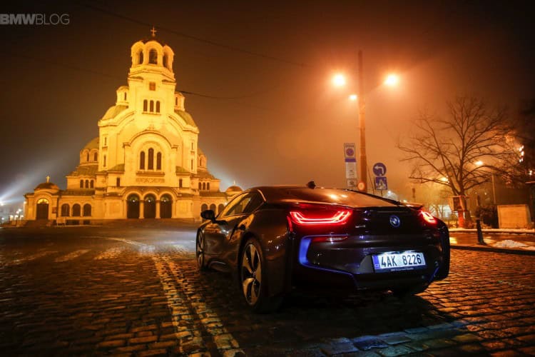 2015-bmw-i8-photoshoot-sofia-16