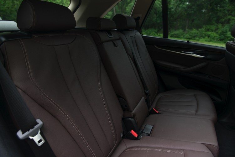 2015-bmw-x5-xdrive35i-test-drive-39