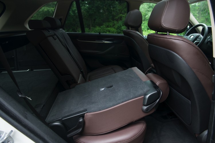 2015-bmw-x5-xdrive35i-test-drive-44