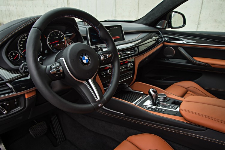 2015-bmw-x6-m-austin-images-129