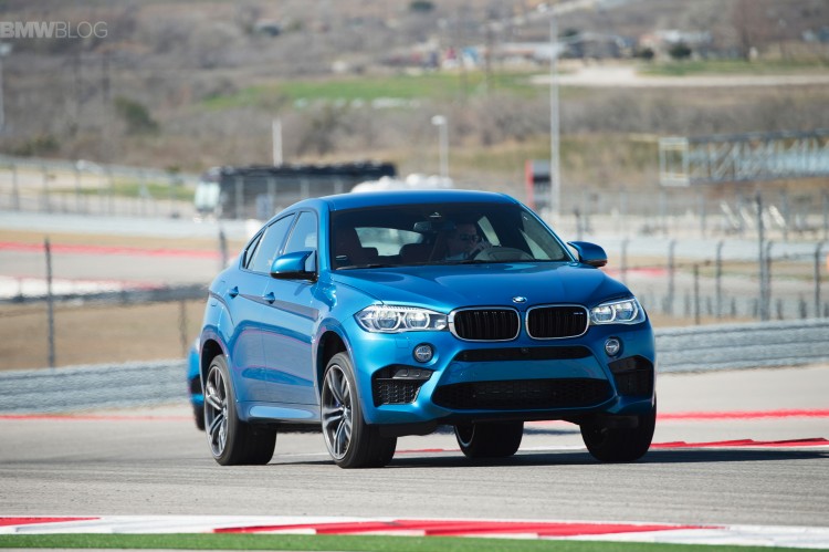2015-bmw-x6-m-race-track-images-26