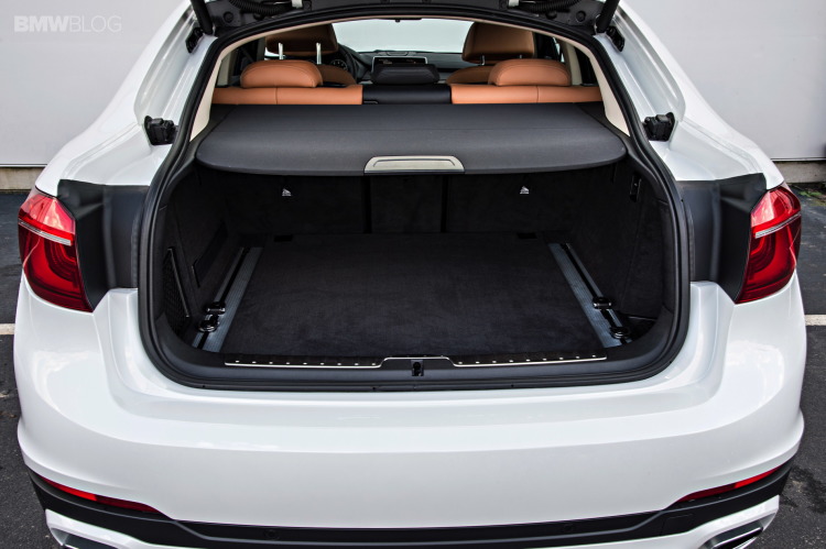 2015-bmw-x6-xdrive50i-111