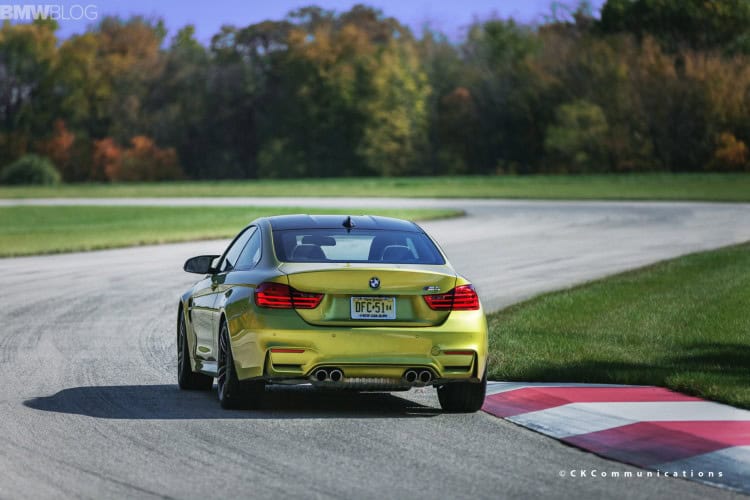 2015-bmw-m4-coupe-test-drive-images-1900x1200-27