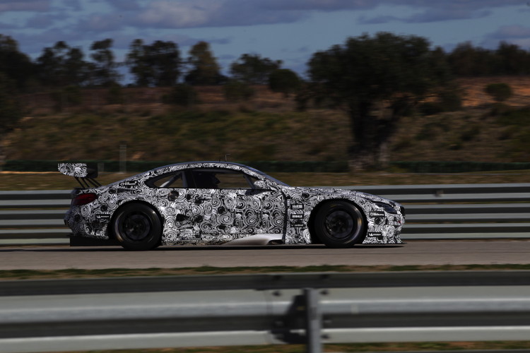 bmw-m6-gt3-images-04