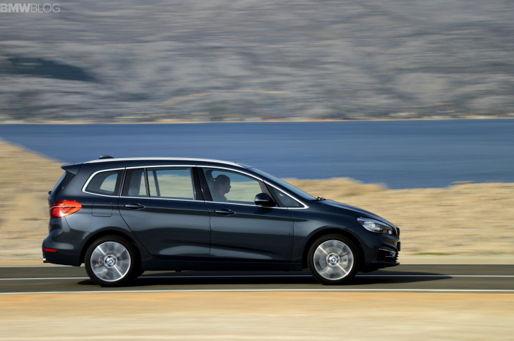 2015-bmw-220d-xdrive-gran-tourer-exterior-images-65