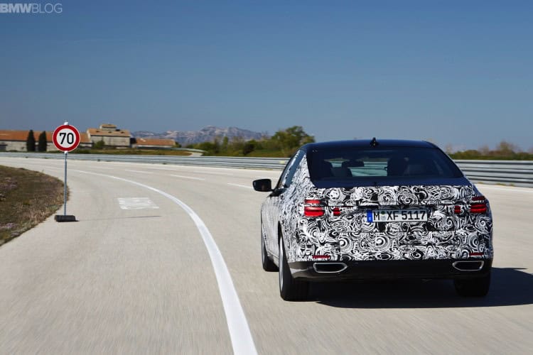 2016-bmw-7-series-test-drive-08