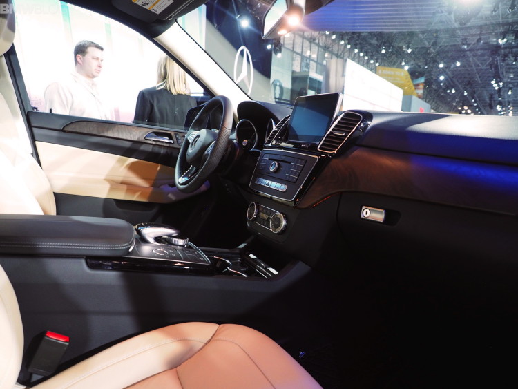 mercedes-benz-gle-class-images-04