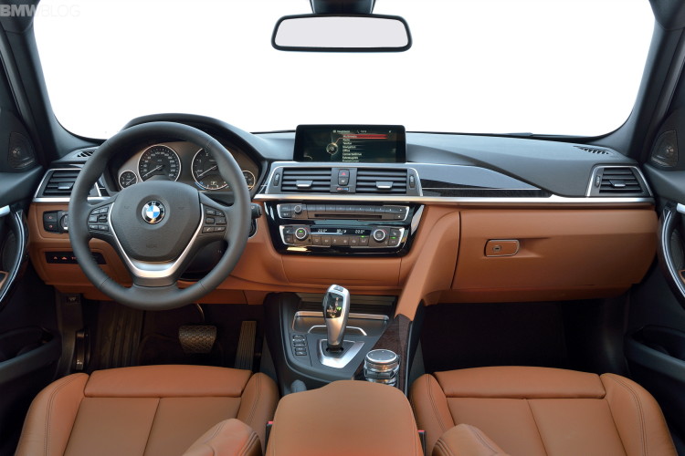 2015-bmw-3-series-touring-images-40