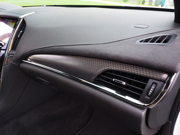 2016-cadillac-ats-v-images-1900x1200-14