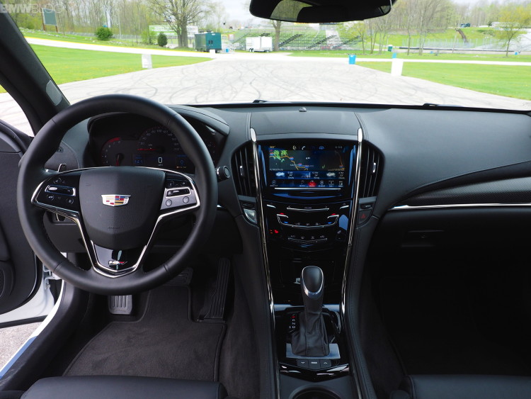 2016-cadillac-ats-v-images-1900x1200-18