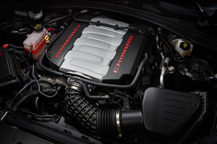 2016-chevrolet-camaro-engine-02