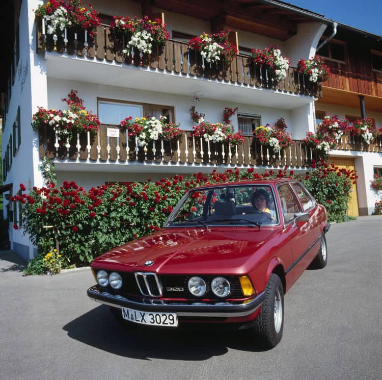 40-years-bmw-3-series-images-29