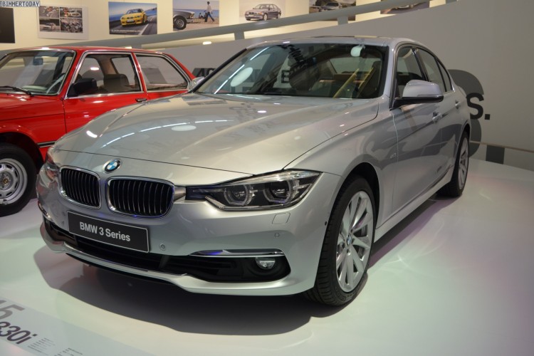 Live Photos: BMW 330i Sedan Facelift