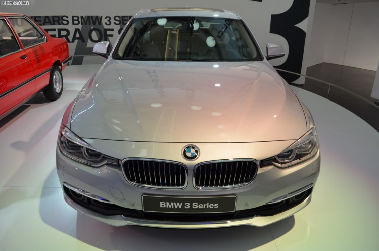 BMW-3er-Facelift-2015-330i-F30-LCI-Glacier-Silber-16