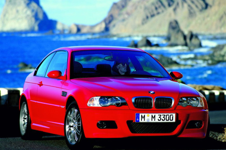 BMW colors inspired by racing and race tracks