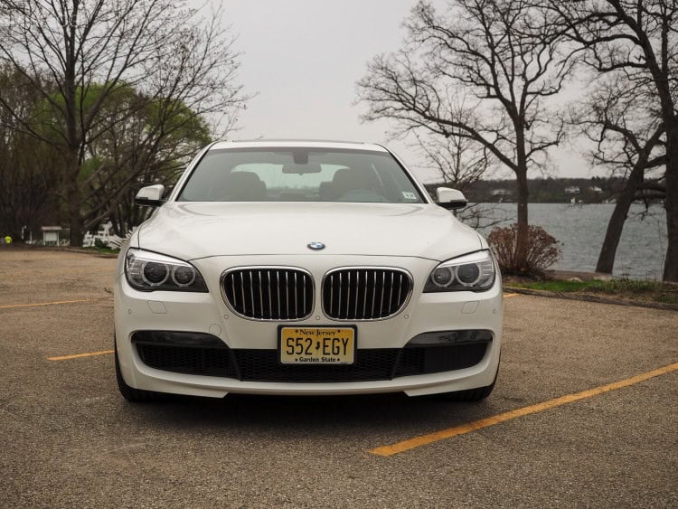 2015-bmw-740Ld-xDrive-test-drive-images-1900x1200-07