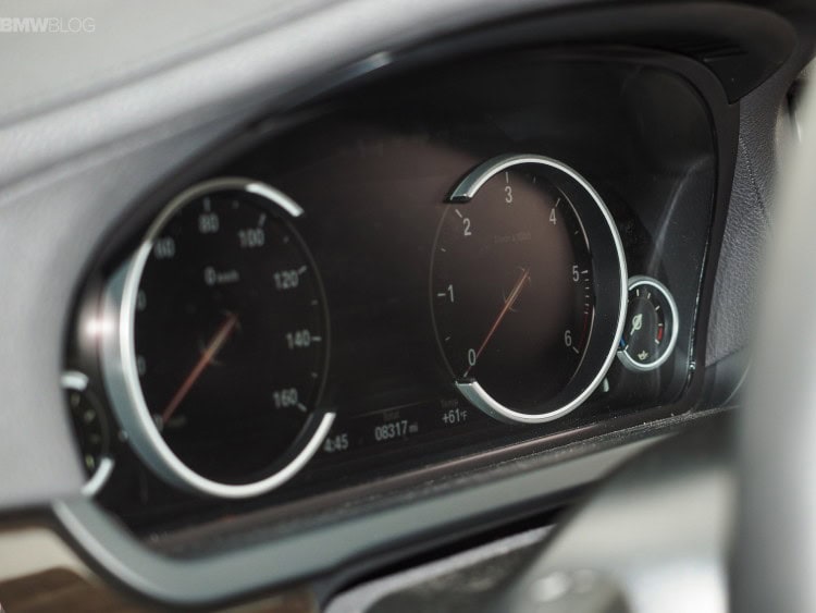 2015-bmw-740Ld-xDrive-test-drive-images-1900x1200-16