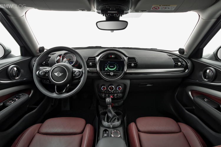 2015-mini-clubman-1900x1200-images-48
