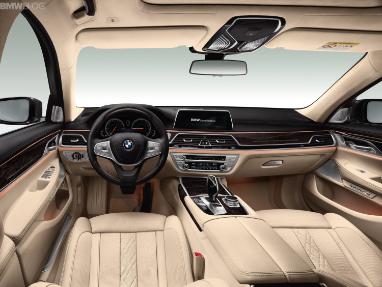 2016-bmw-7-series-interior-images-1900x1200-13