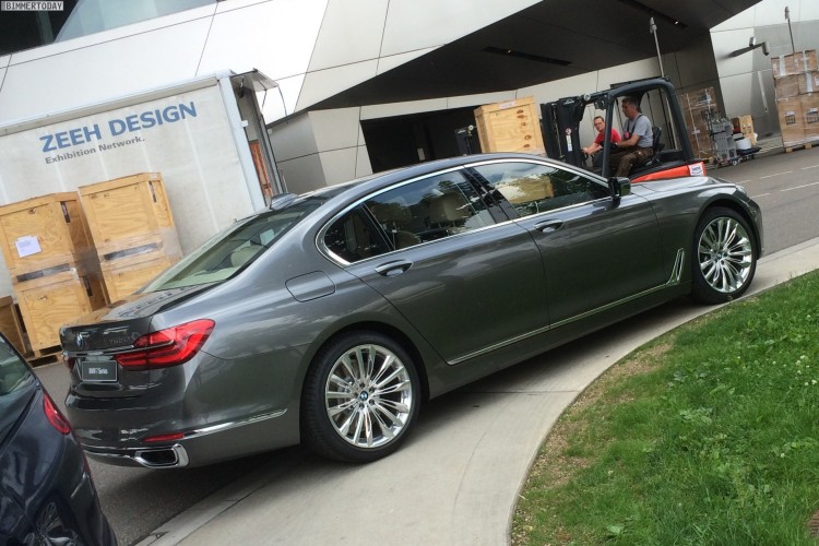 BMW-7er-2015-Live-Fotos-G11-G12-BMW-Welt-02