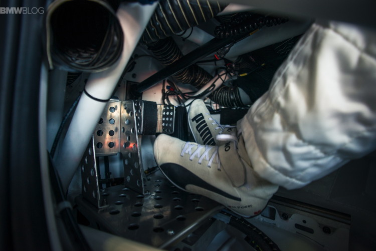 BMW-Z4-GT3-innovations-1900x1200-15