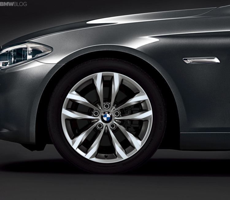 bmw-5-series-sedan-grace-line-images-12