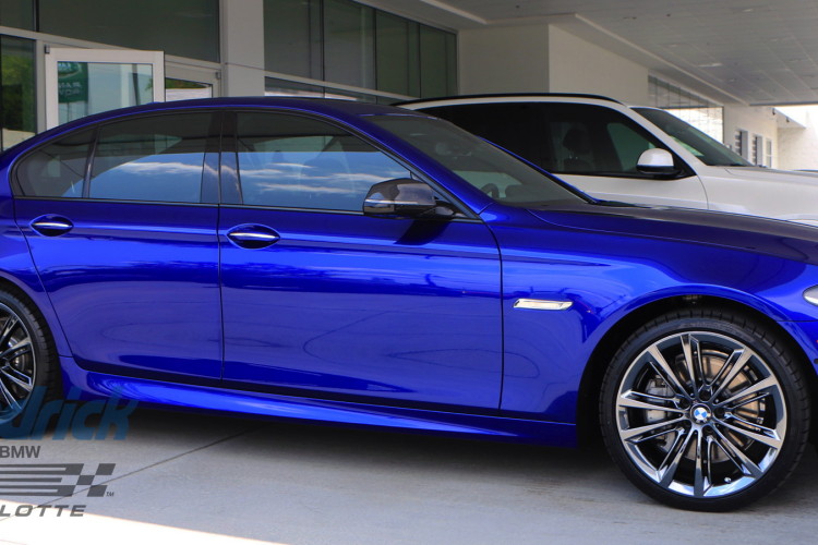 BMW 550i in San Marino Blue with M Performance Parts