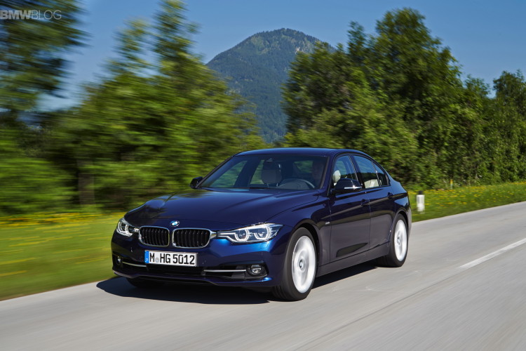 2016-bmw-340i-images-1900x1200-01