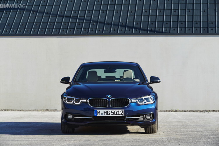 2016-bmw-340i-images-1900x1200-19