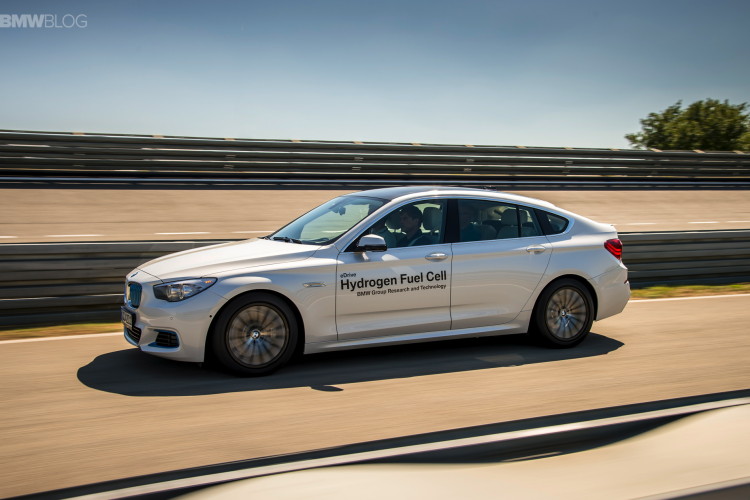 BMW Prototype with Hydrogen Fuel Cell – First Drive
