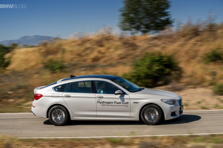 BMW-5-series-gt-hydrogen-fuel-cell--images-19